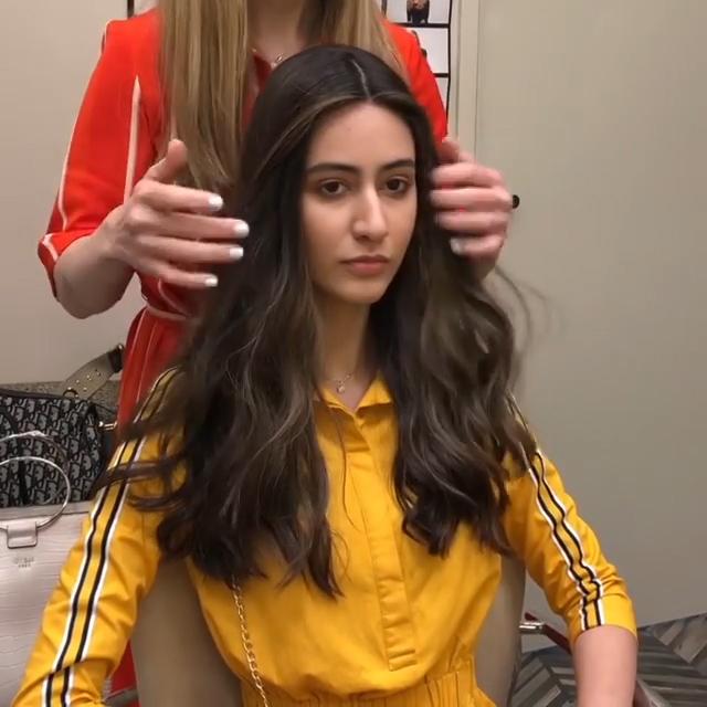 Beauty Long Wavy Women's Wig Natural Heat Resistant for Women