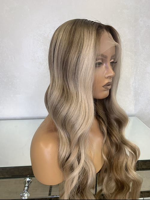 New Fashion Blonde Long Wave Wig