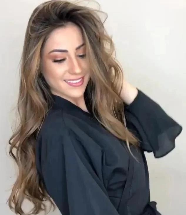 Natural | Back to Blonde Soft Long Wigs