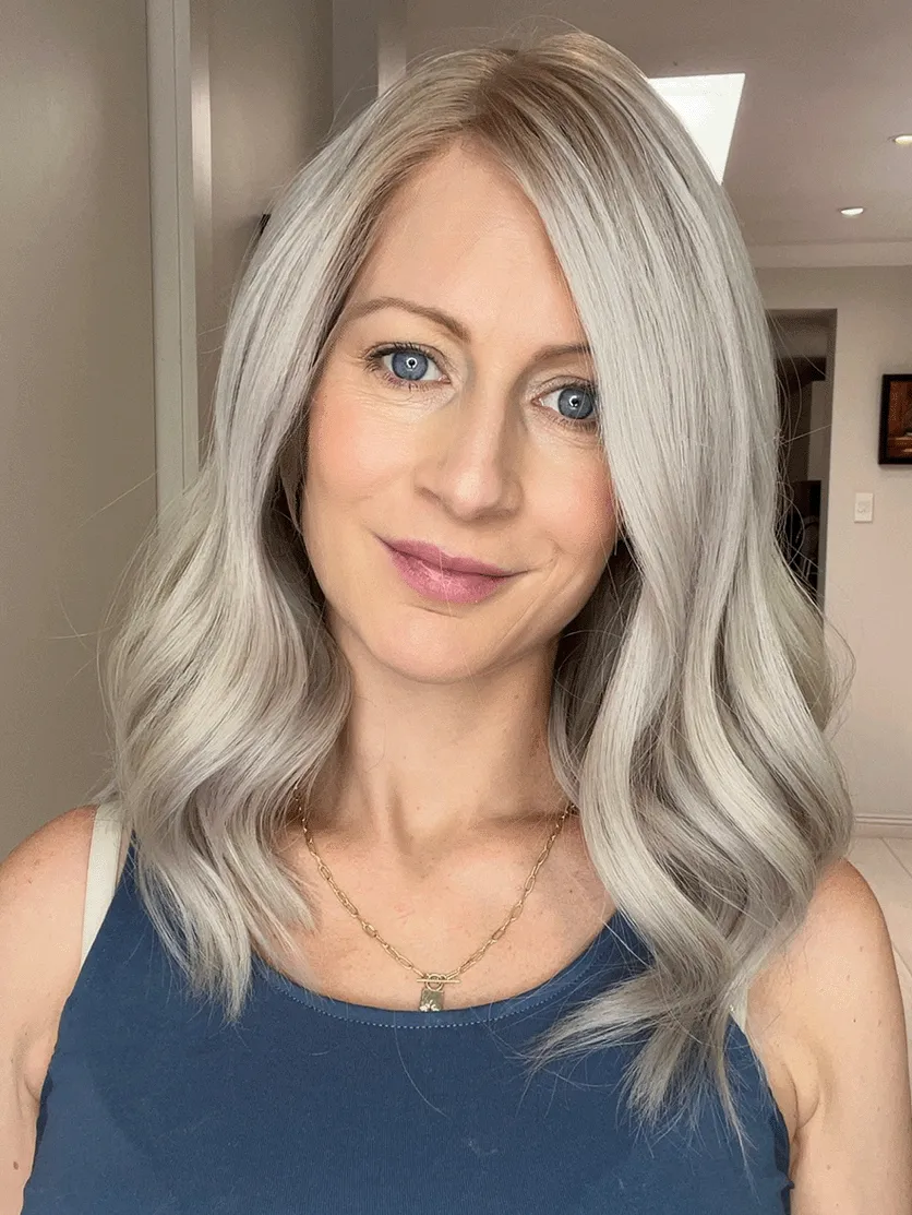 New Beautiful Light Gray Medium Wig